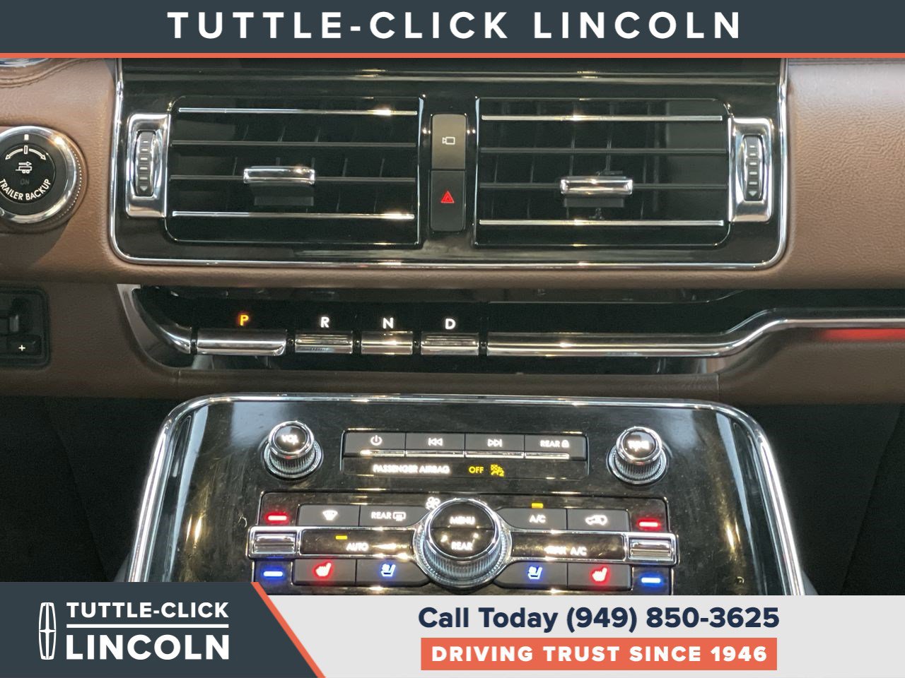 Used 2024 Lincoln Navigator Reserve image 13