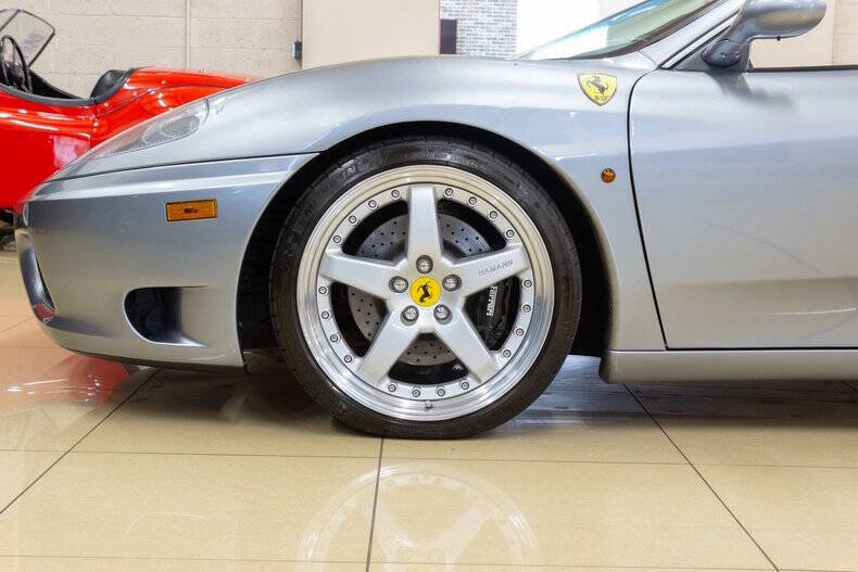 Used 2004 Ferrari 360 Spider RWD image 10