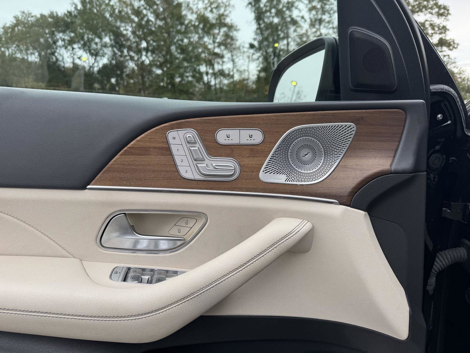 Used 2020 Mercedes-Benz GLE 350 4MATIC image 6