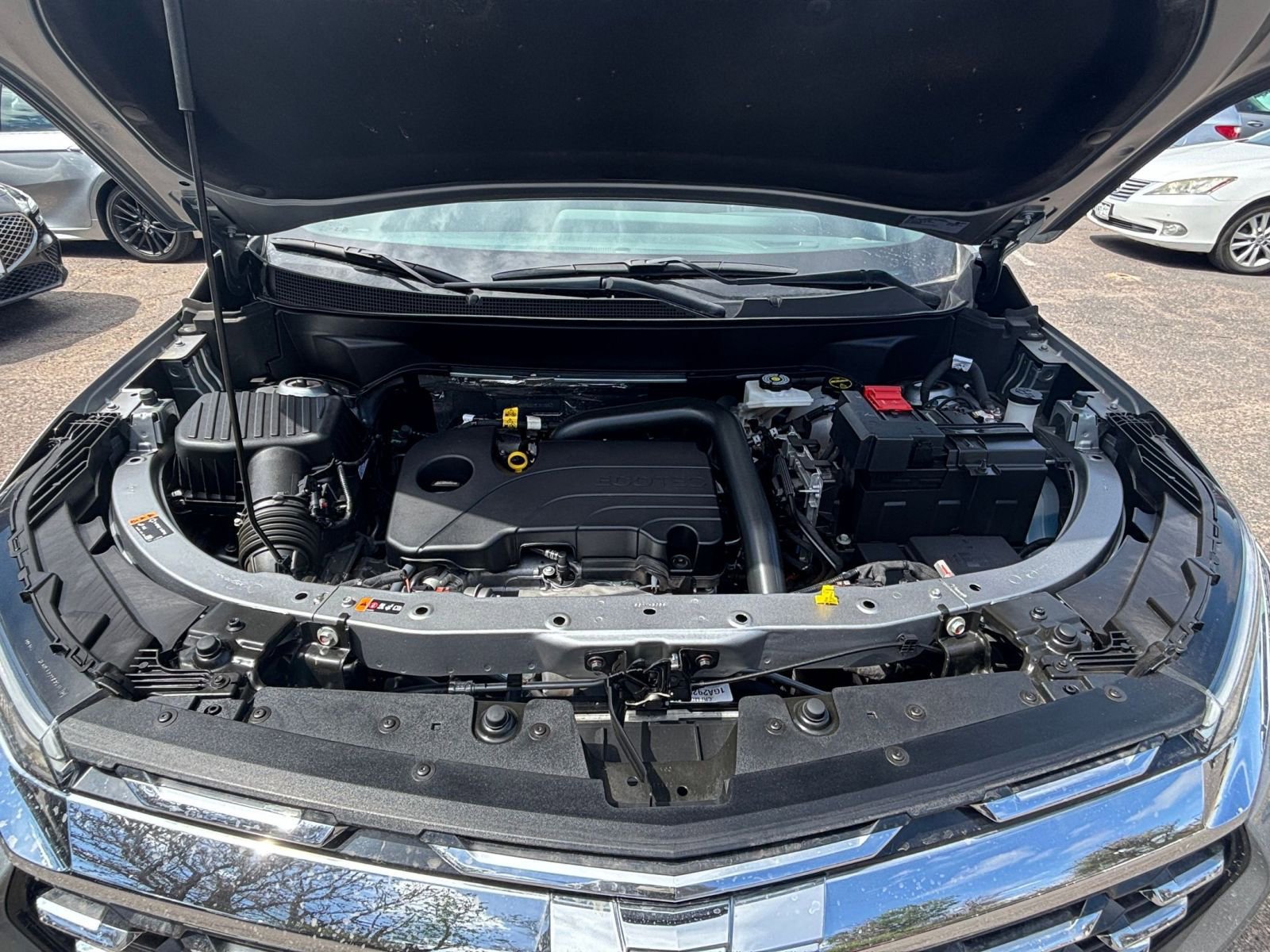 Used 2025 Chevrolet Equinox LT AWD/4WD image 30