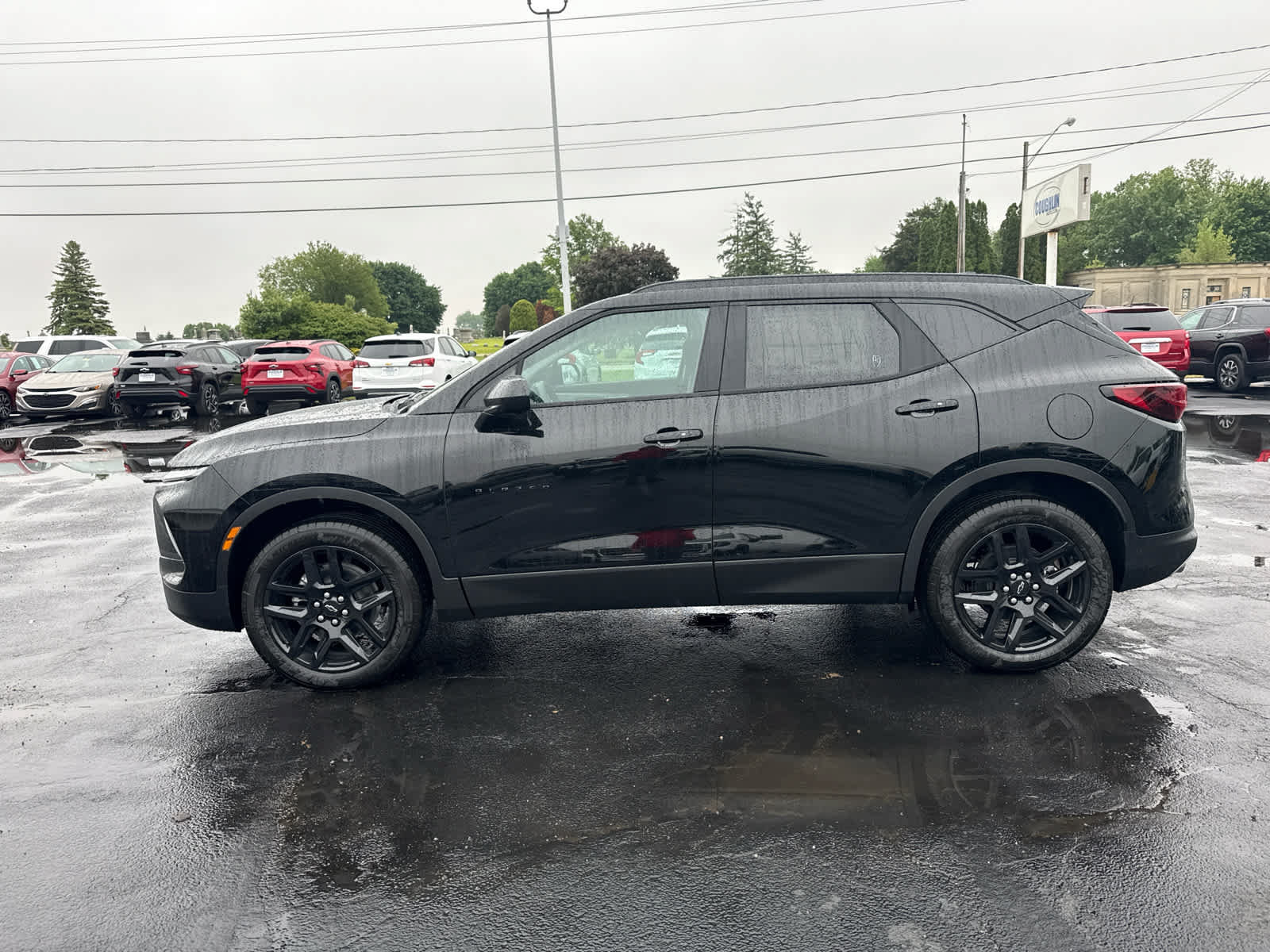 New 2026 Chevrolet Blazer LT w/ Convenience Package AWD/4WD image 2