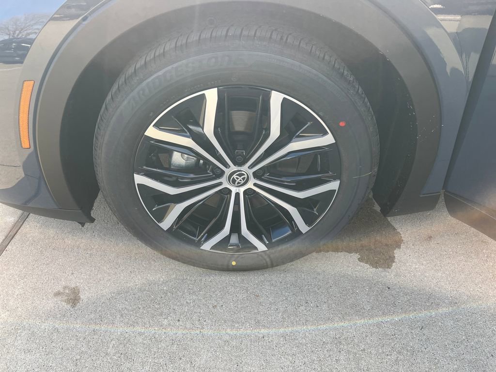 New 2026 Toyota Crown Limited image 27