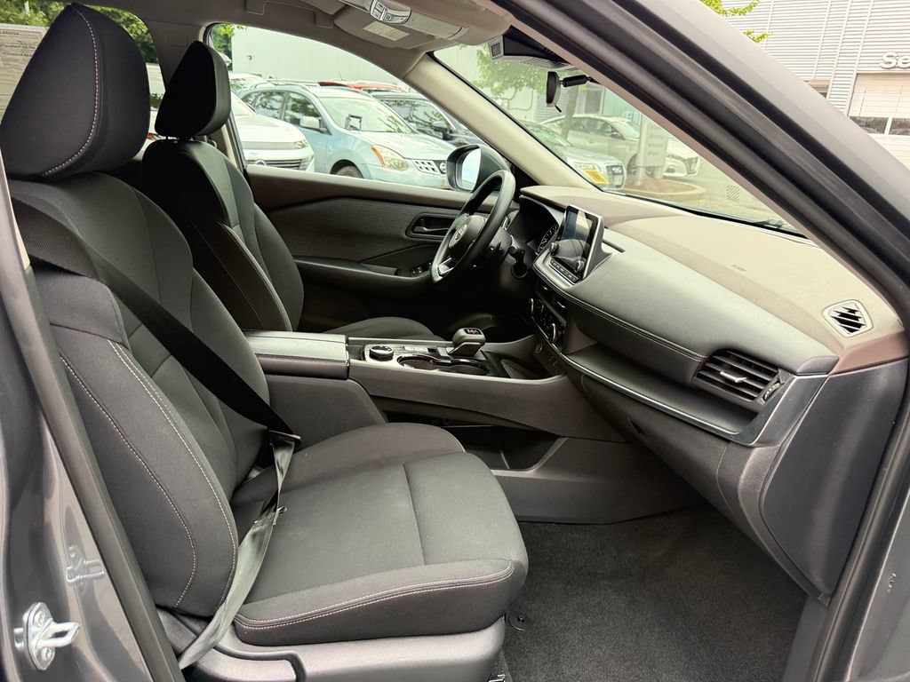Used 2023 Nissan Rogue SL w/ SL Premium Package AWD/4WD image 24