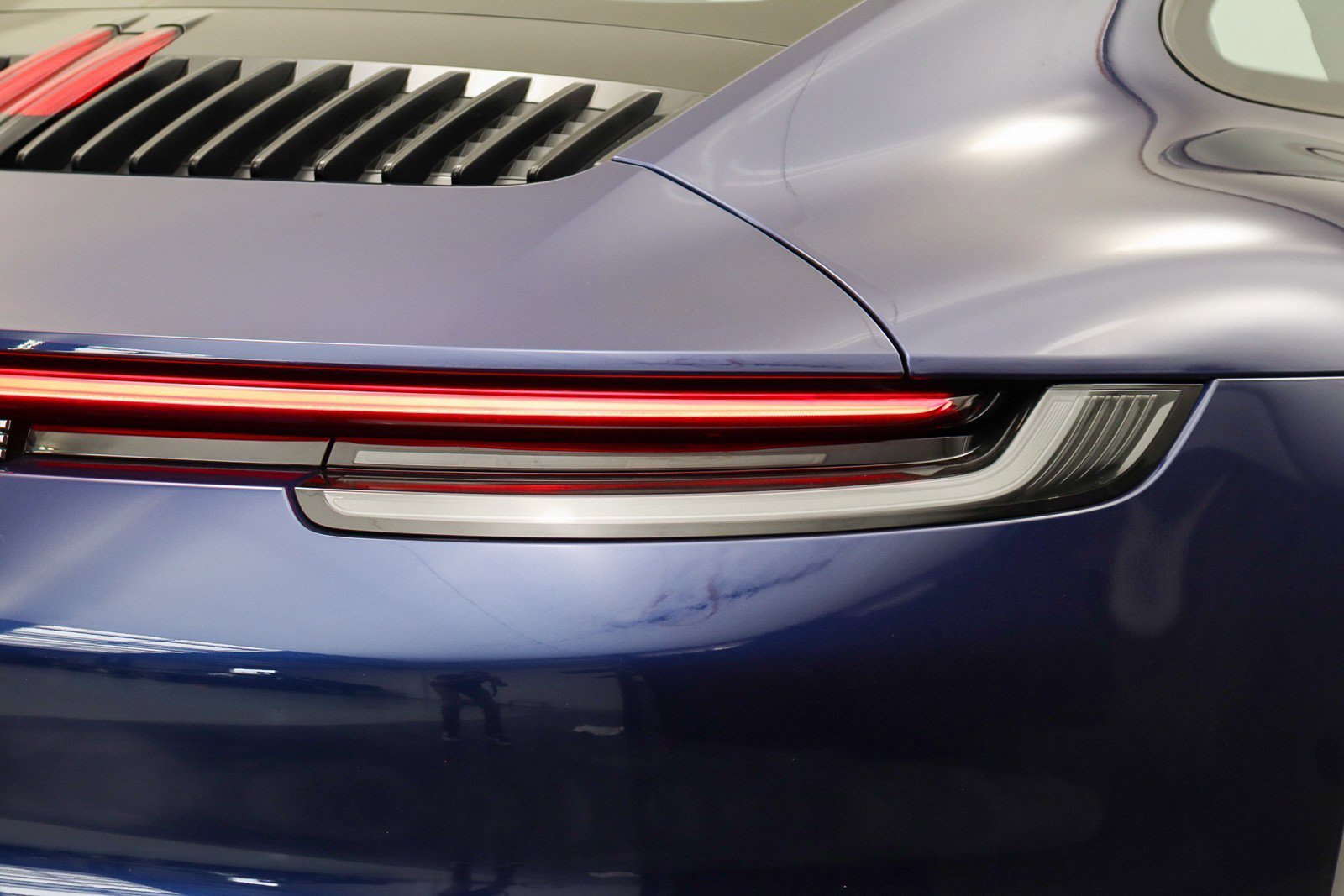 Used 2020 Porsche 911 Carrera image 12