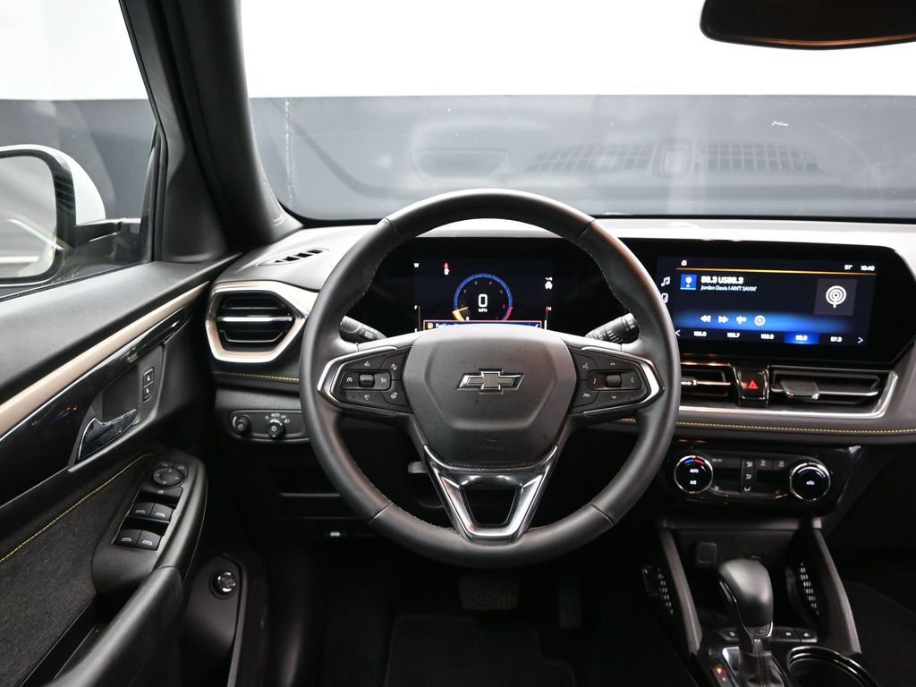 Used 2025 Chevrolet TrailBlazer ACTIV w/ Convenience Package image 30