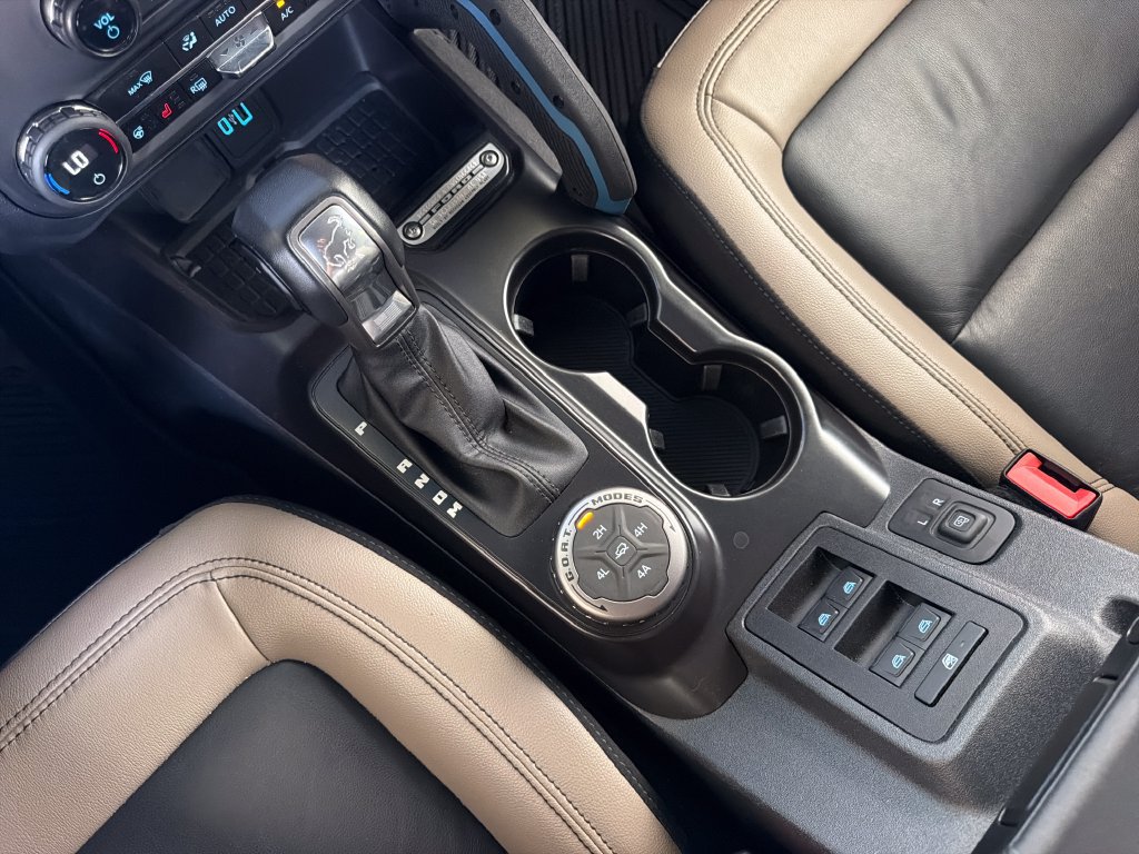 Used 2024 Ford Bronco Wildtrak AWD/4WD image 26