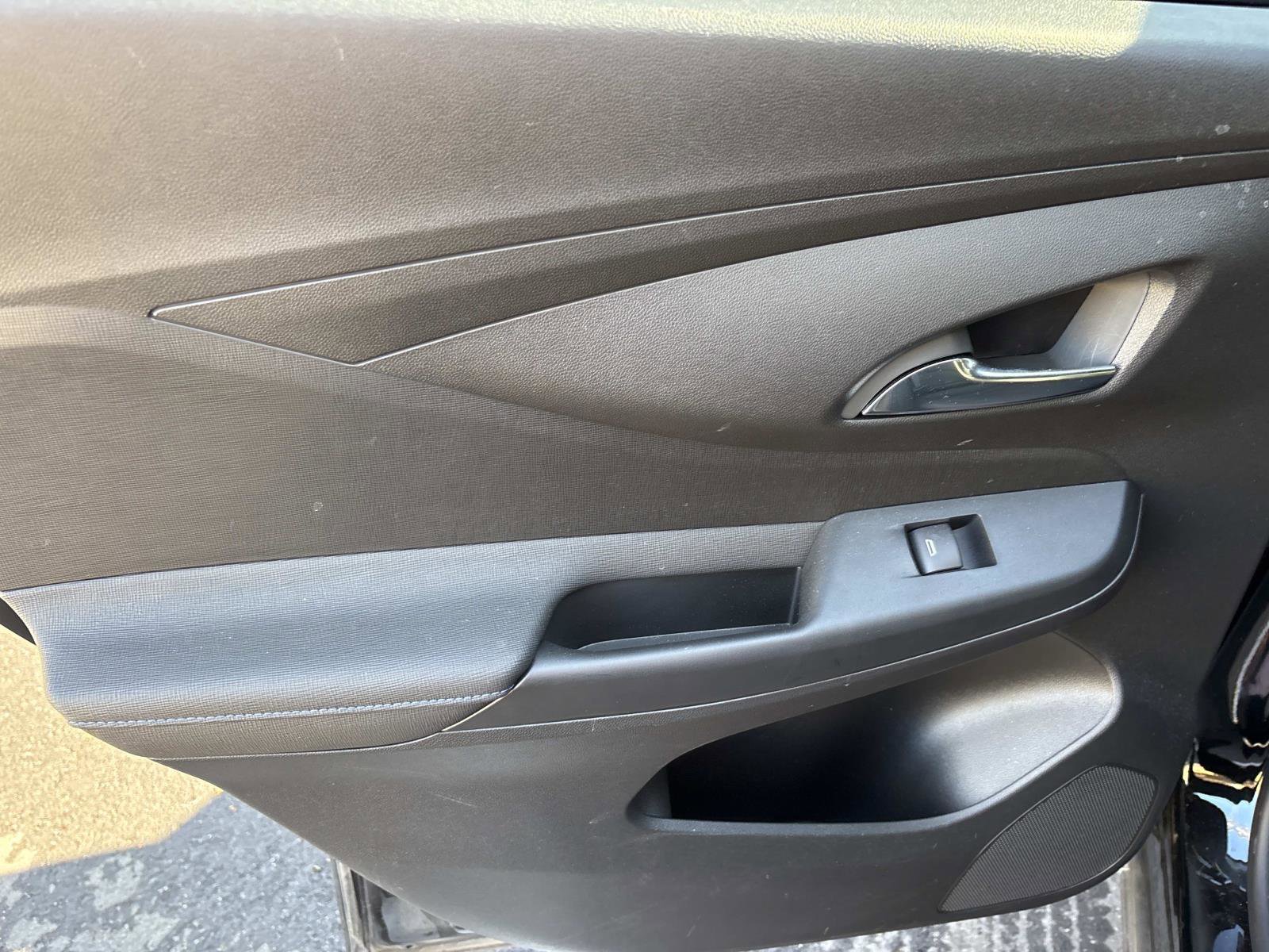 Used 2024 Buick Envista Sport Touring w/ Convenience I Package image 29