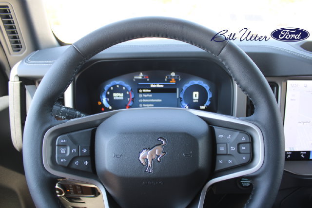 New 2026 Ford Bronco Outer Banks AWD/4WD image 17