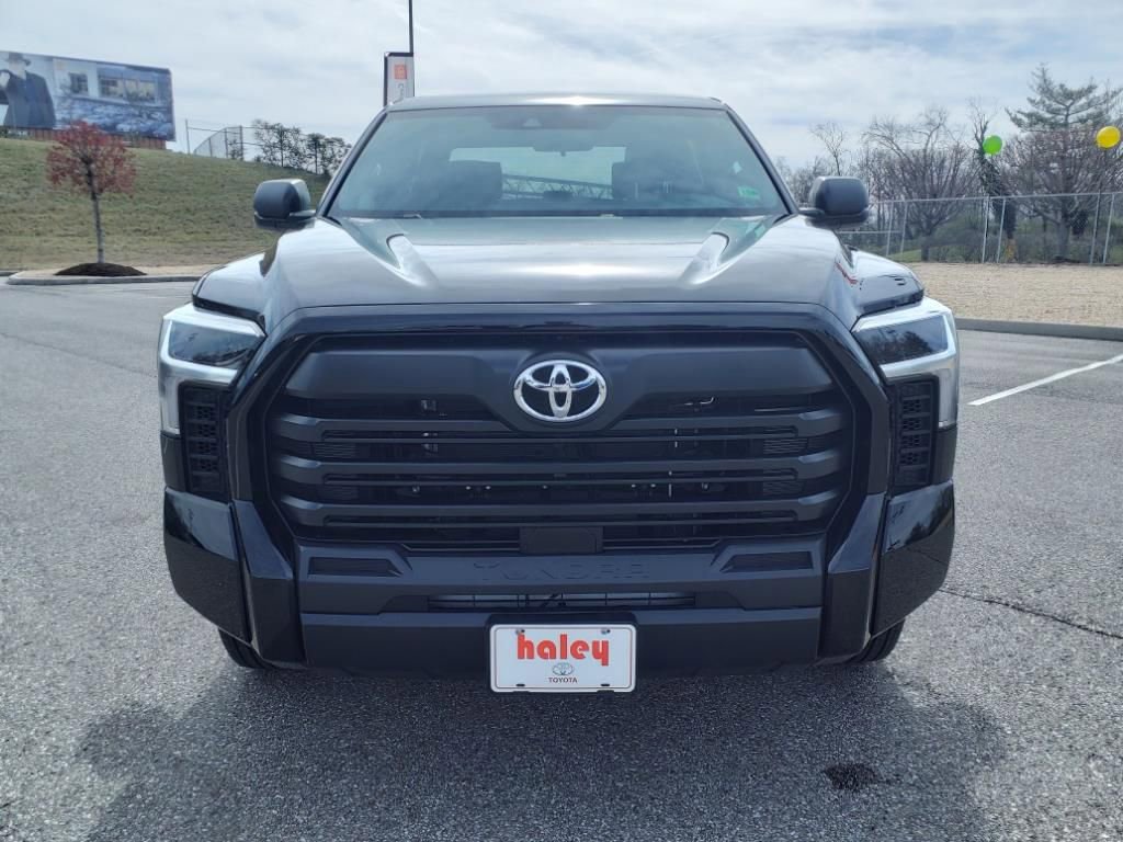 New 2025 Toyota Tundra SR w/ SR Tow Package image 9