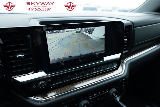 Used 2024 Chevrolet Silverado 1500 LT Trail Boss w/ Convenience Package II image 9