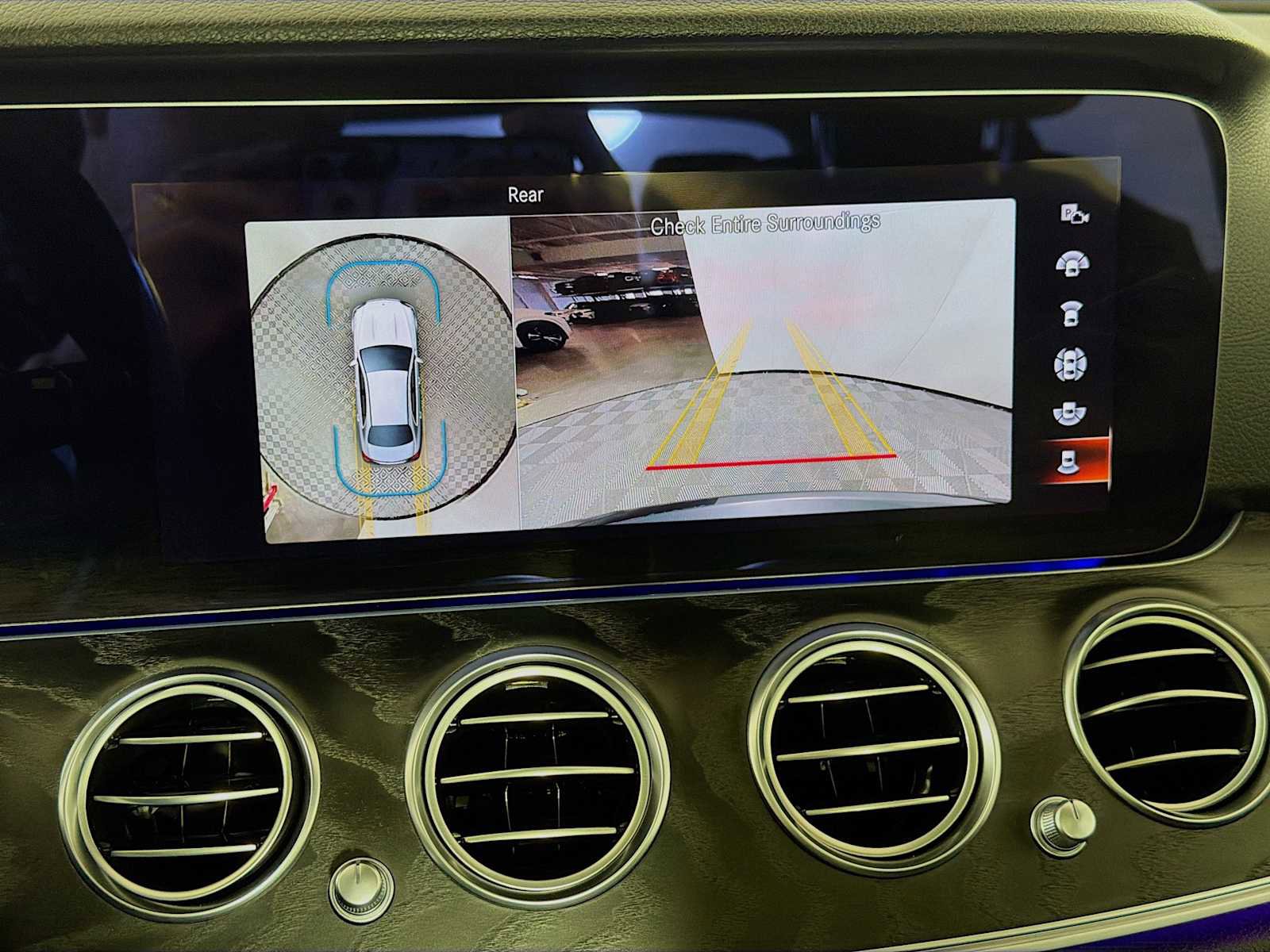 Used 2021 Mercedes-Benz E 450 4MATIC Sedan image 16