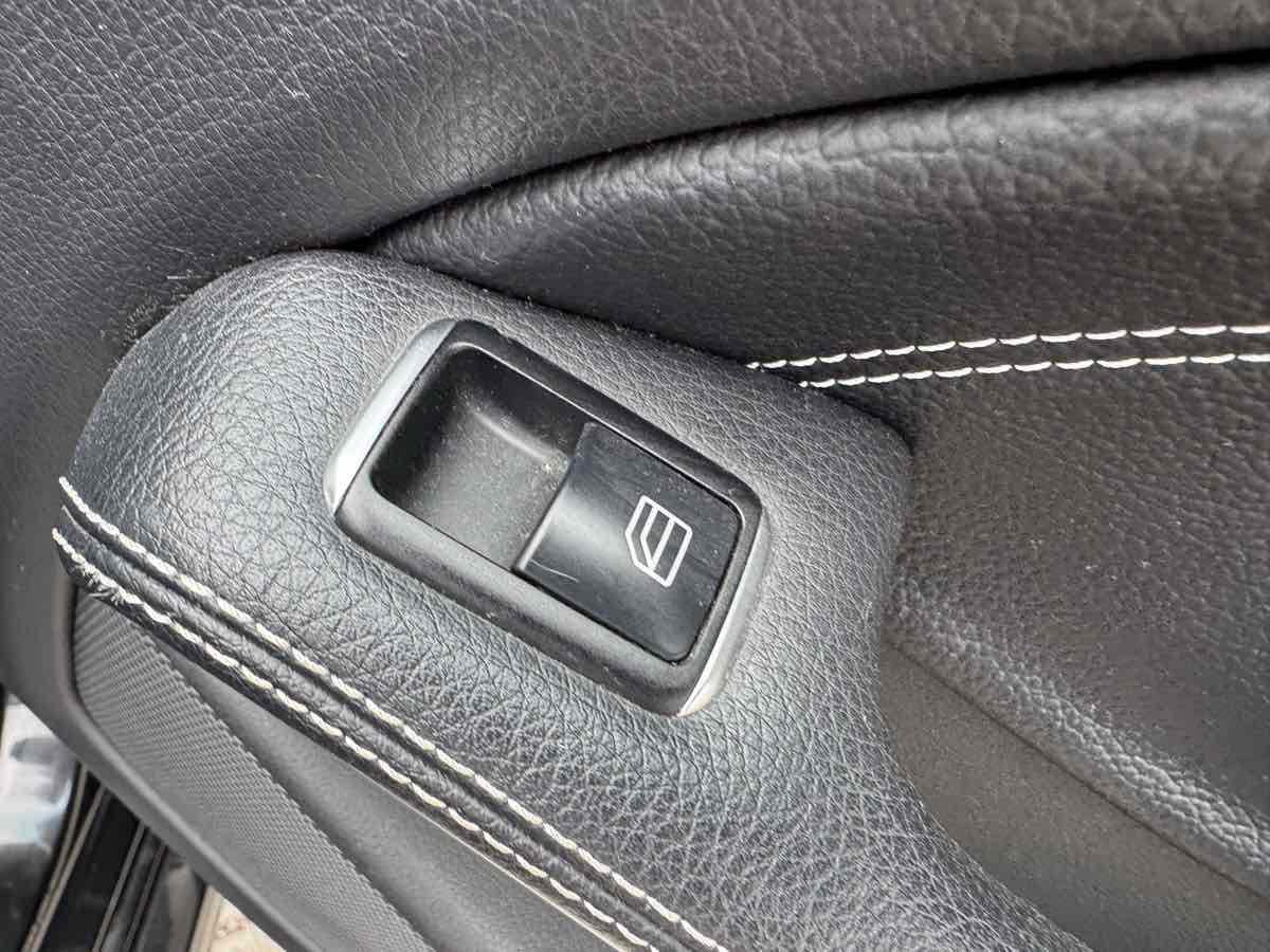 Used 2014 Mercedes-Benz CLA 250 w/ Multimedia Package image 38