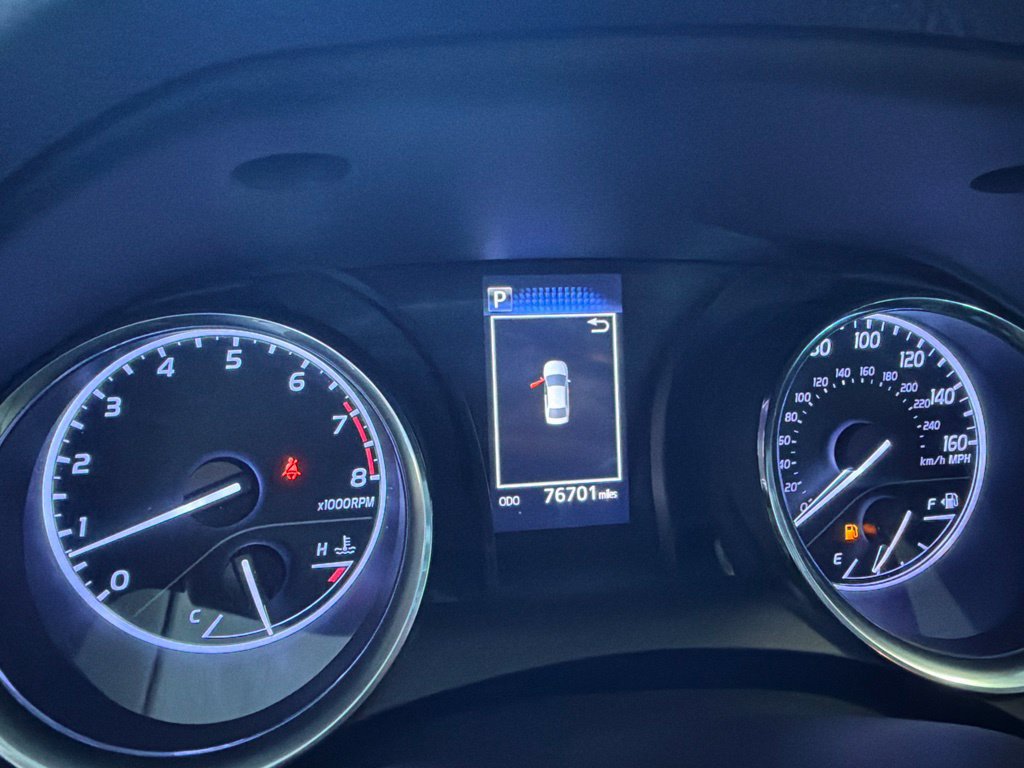 Used 2019 Toyota Camry LE FWD image 3