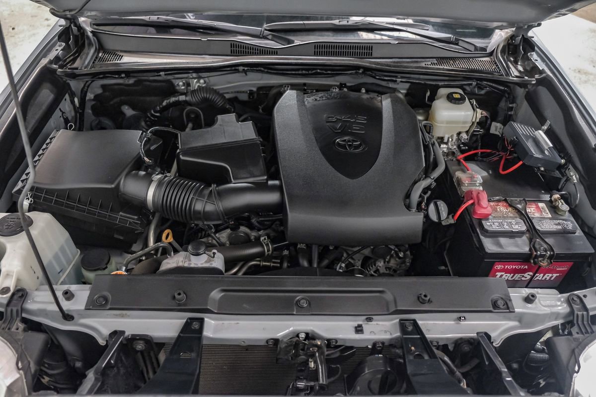 Used 2020 Toyota Tacoma TRD Off-Road w/ Advanced Technology Package image 54