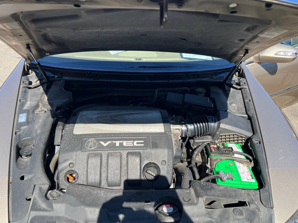 Used 2005 Acura RL AWD/4WD image 5