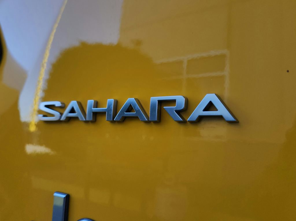 Used 2019 Jeep Wrangler Unlimited Sahara w/ Uconnect 4C Nav & Sound Group AWD/4WD image 33