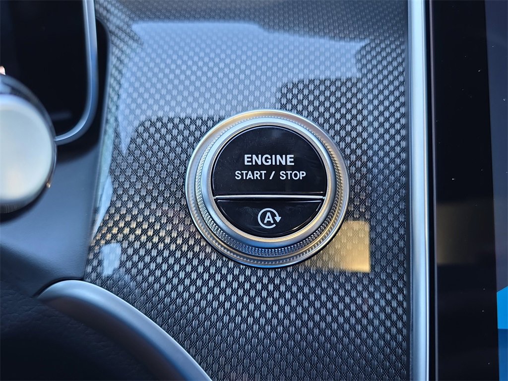 New 2026 Mercedes-Benz GLC 300 image 25