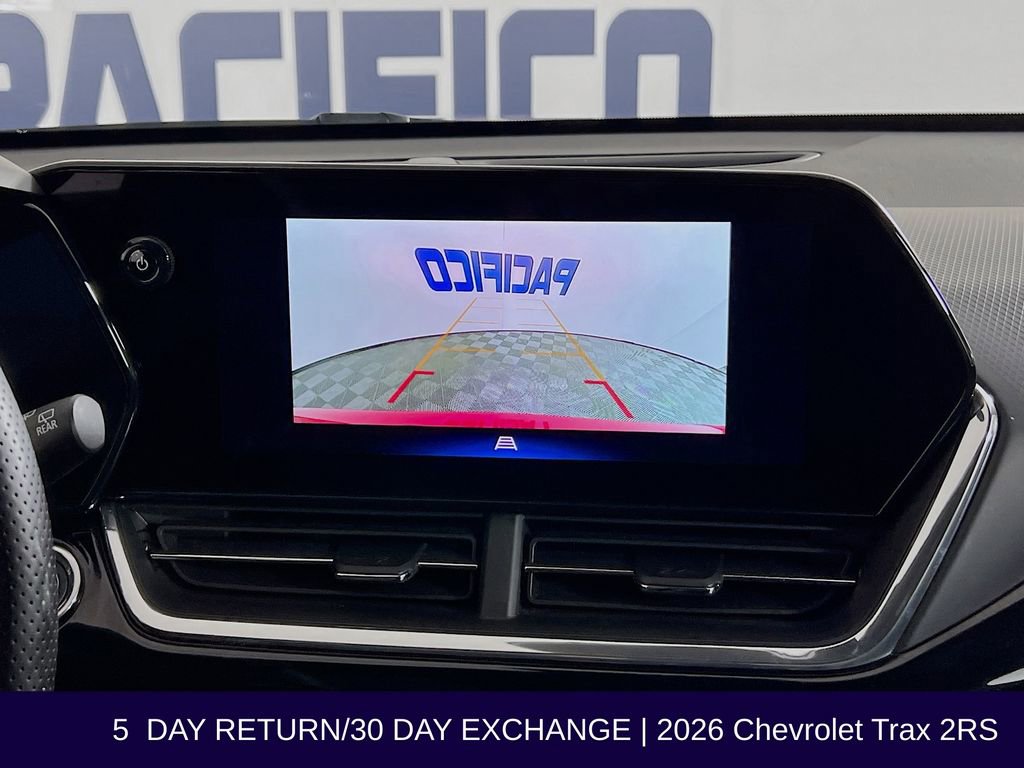 Used 2026 Chevrolet Trax RS w/ Sunroof Package image 21