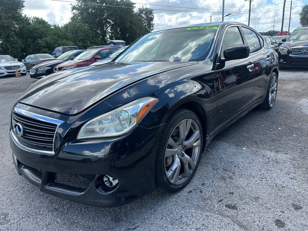 Used 2011 INFINITI M37 w/ Deluxe Touring Pkg