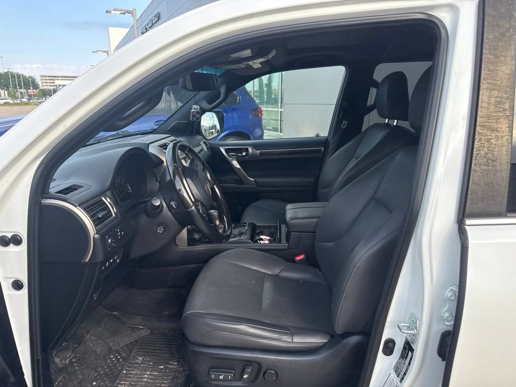 Used 2021 Lexus GX 460 Premium w/ Premium Package AWD/4WD image 3