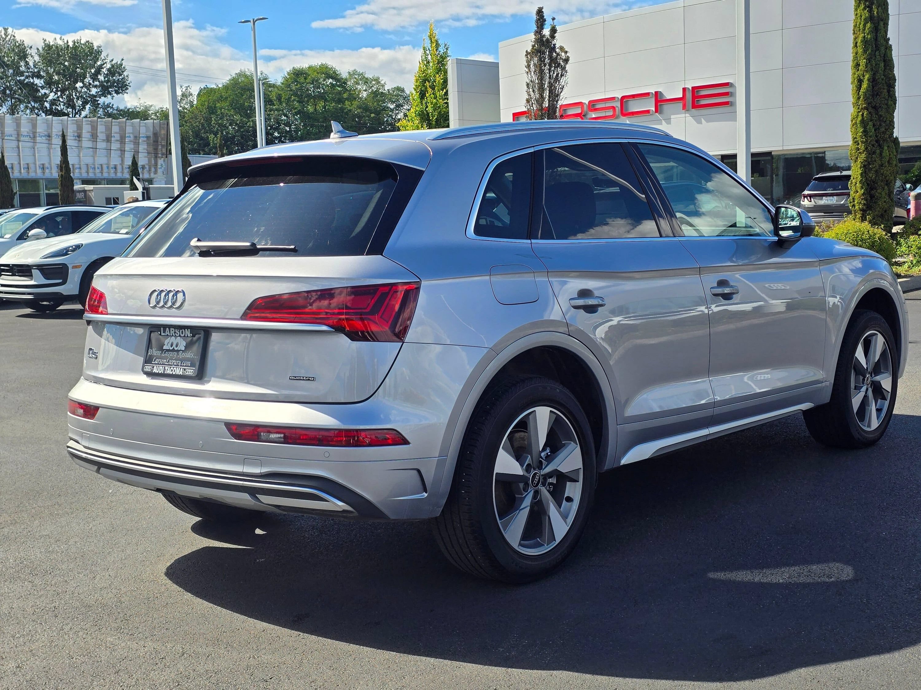 Used 2024 Audi Q5 2.0T Premium AWD/4WD image 5