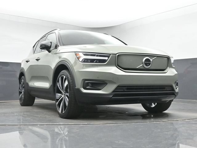 Used 2021 Volvo XC40 P8 Recharge w/ Advanced Package AWD/4WD image 11