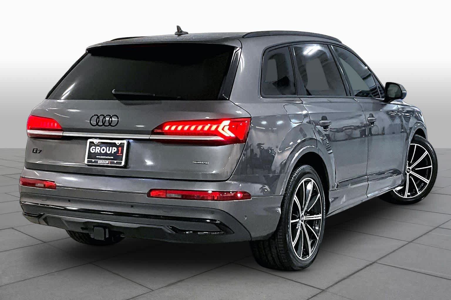 Used 2021 Audi Q7 3.0T Prestige w/ Prestige Package AWD/4WD image 13
