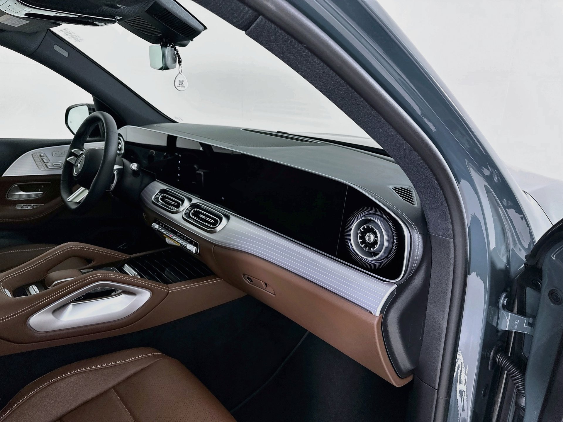 New 2027 Mercedes-Benz GLS 450 4MATIC image 34