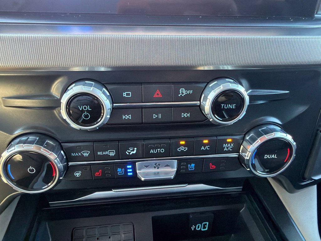 Used 2026 Ford F350 Platinum w/ Platinum Plus Package AWD/4WD image 33