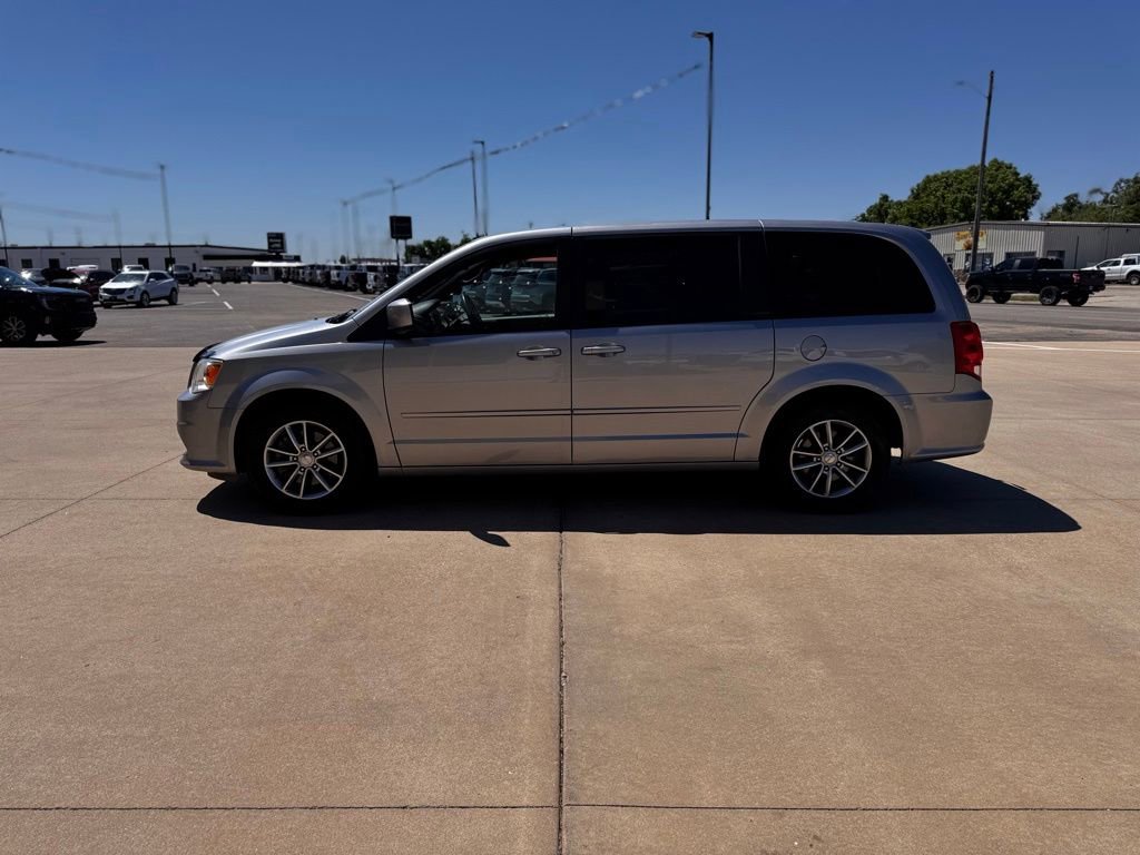 Used 2016 Dodge Grand Caravan SE FWD image 6