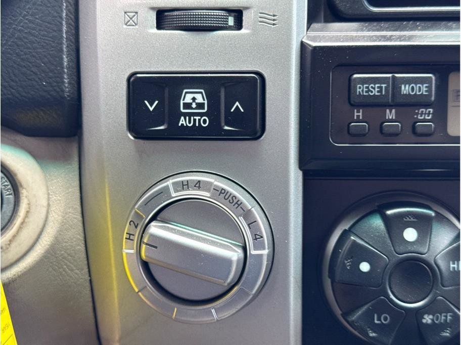 Used 2007 Toyota 4Runner SR5 image 18