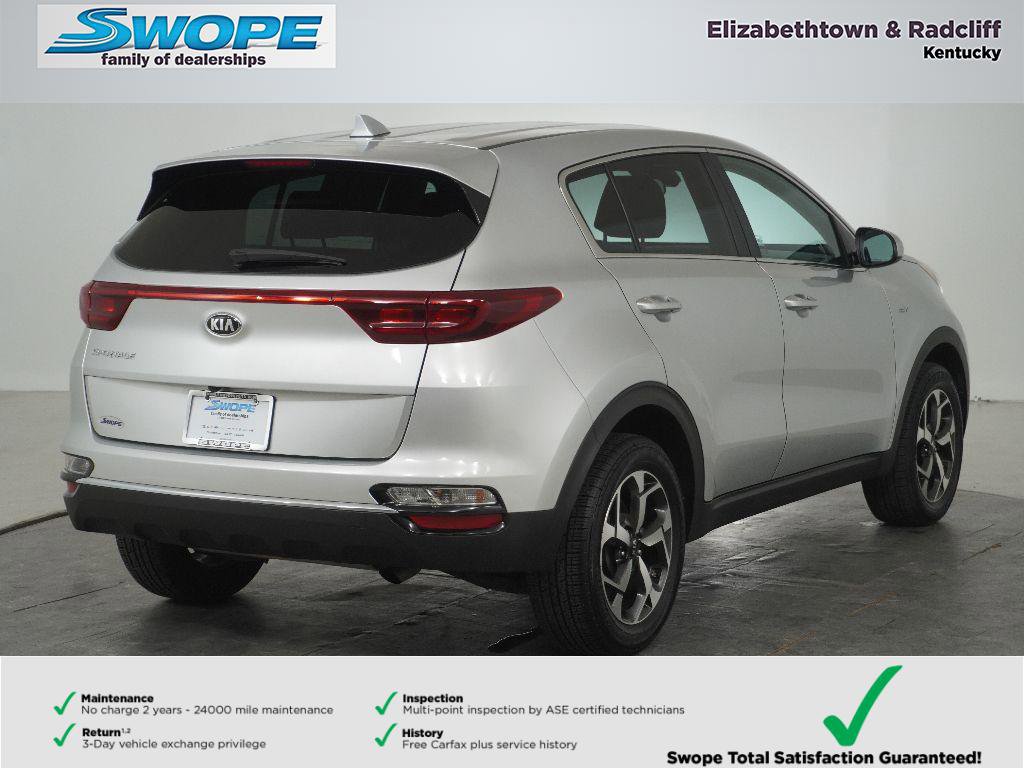Used 2022 Kia Sportage LX AWD/4WD image 3