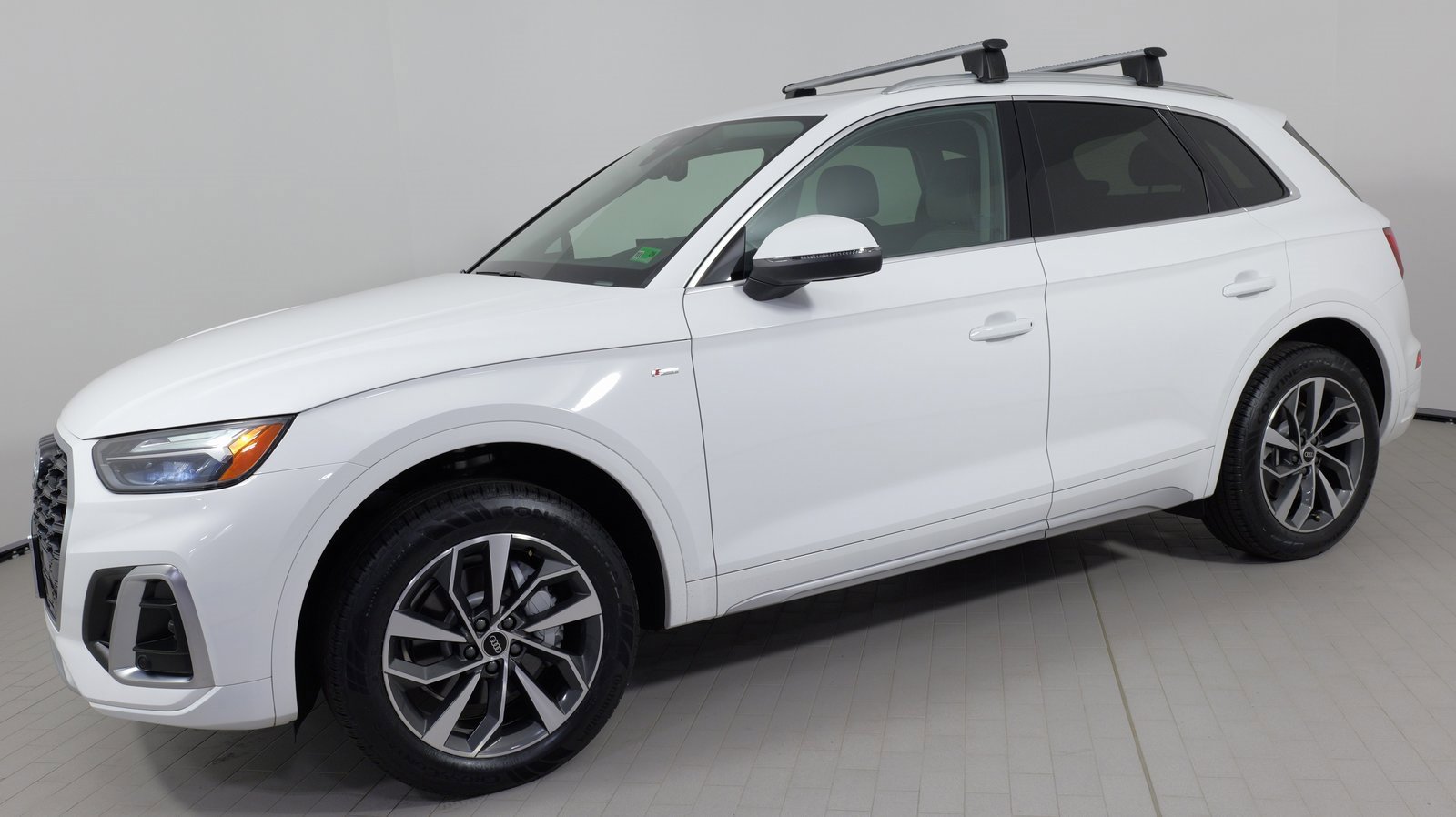 Used 2022 Audi Q5 2.0T Premium Plus w/ Premium Plus Package