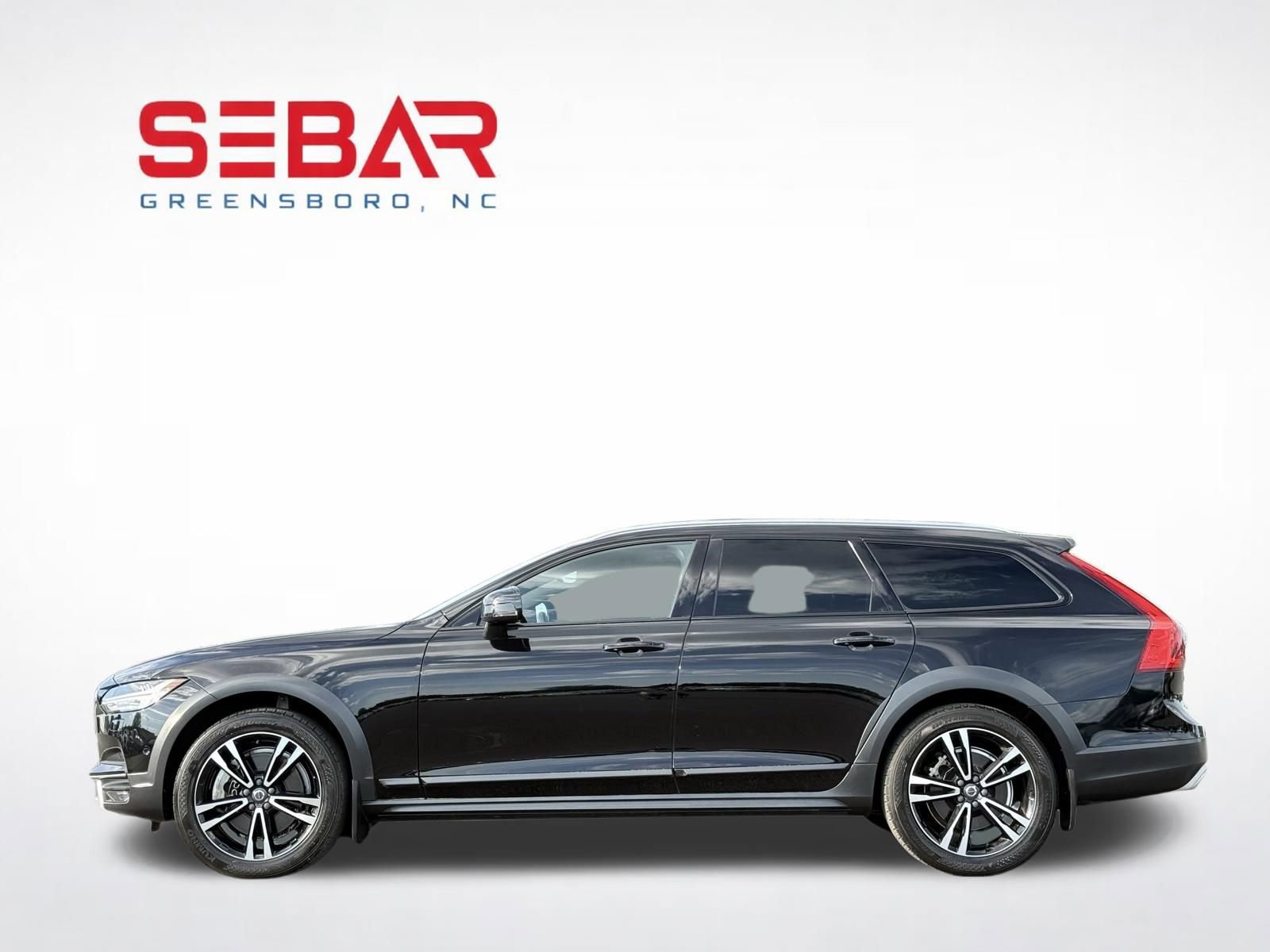 Used 2018 Volvo V90 T5 Cross Country w/ Convenience Package AWD/4WD image 17