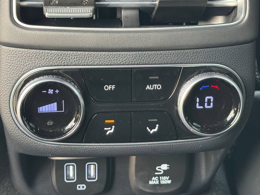 Used 2024 Genesis GV70 2.5T w/ Sport Prestige Package AWD/4WD image 23