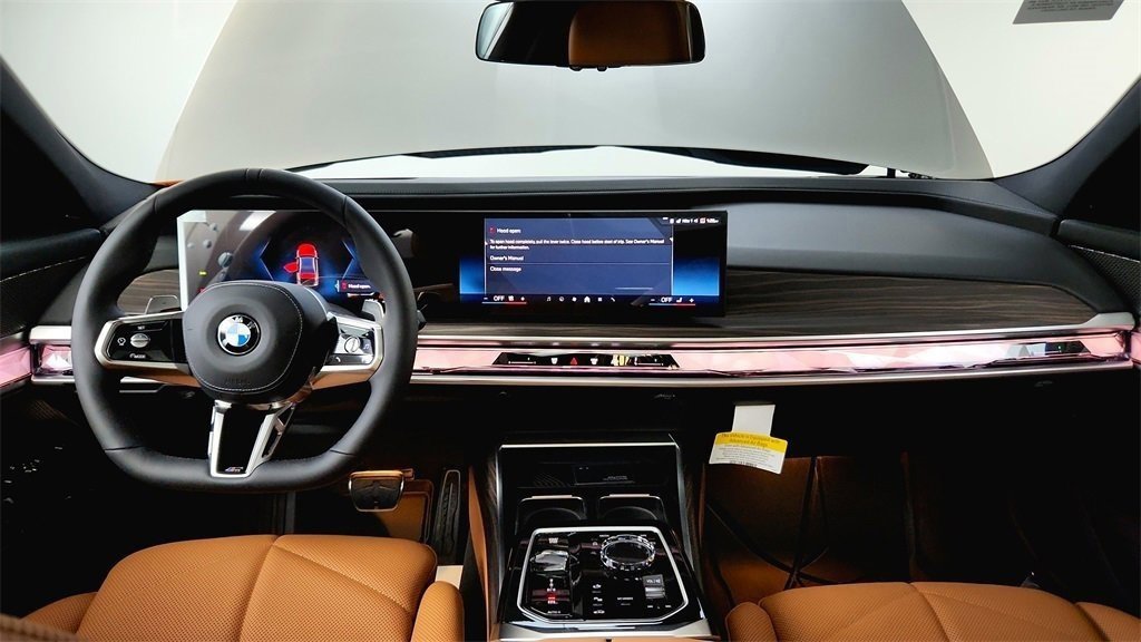 New 2026 BMW 740i xDrive image 19