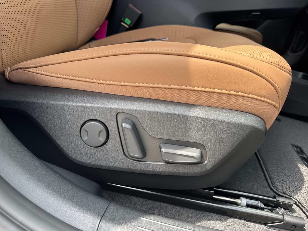 New 2026 Kia EV6 Wind AWD/4WD image 14