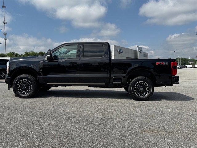 New 2025 Ford F350 Platinum w/ FX4 Off-Road Package image 6