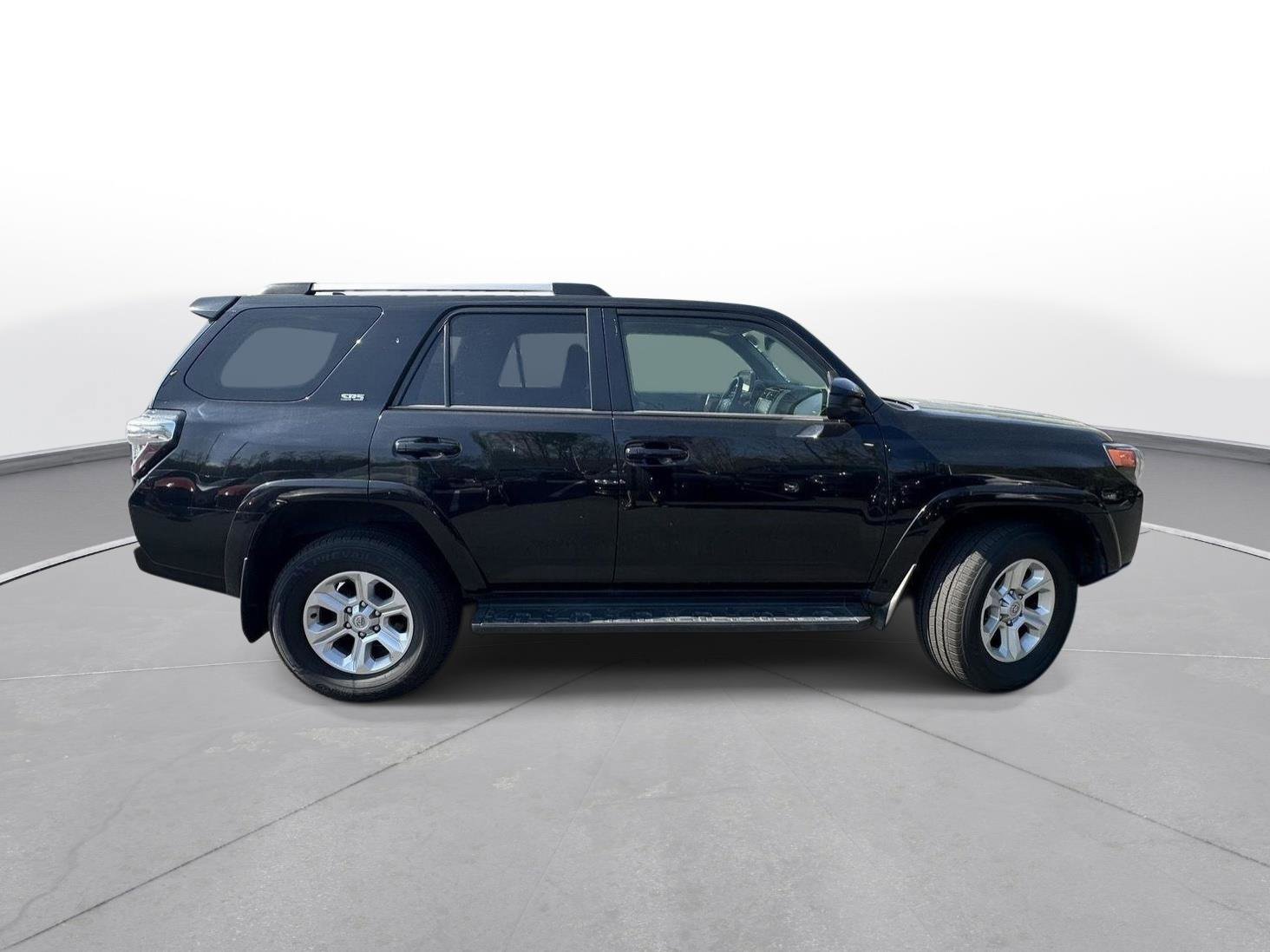 Certified 2024 Toyota 4Runner SR5 image 5