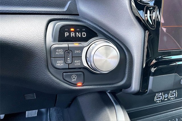 Used 2025 RAM 1500 Laramie image 15