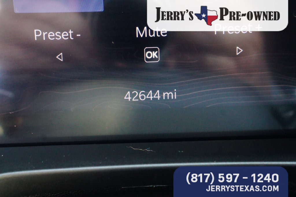 Used 2023 Jeep Grand Cherokee L Laredo RWD image 10