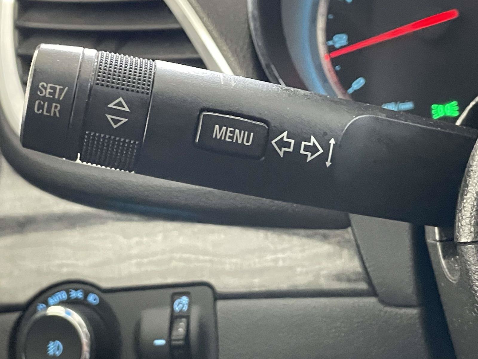 Used 2015 Buick Encore Convenience FWD image 22
