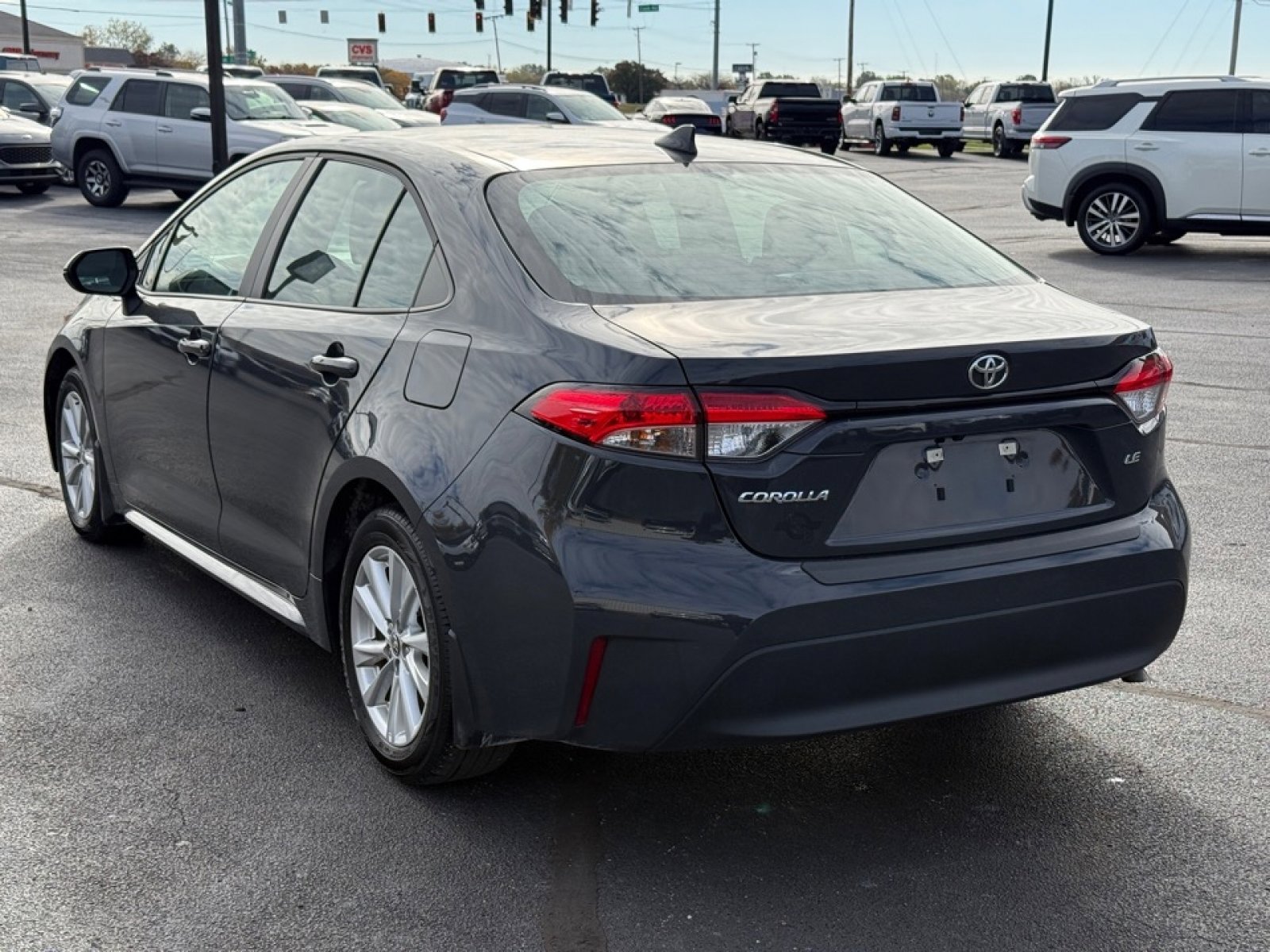 Used 2024 Toyota Corolla LE image 6