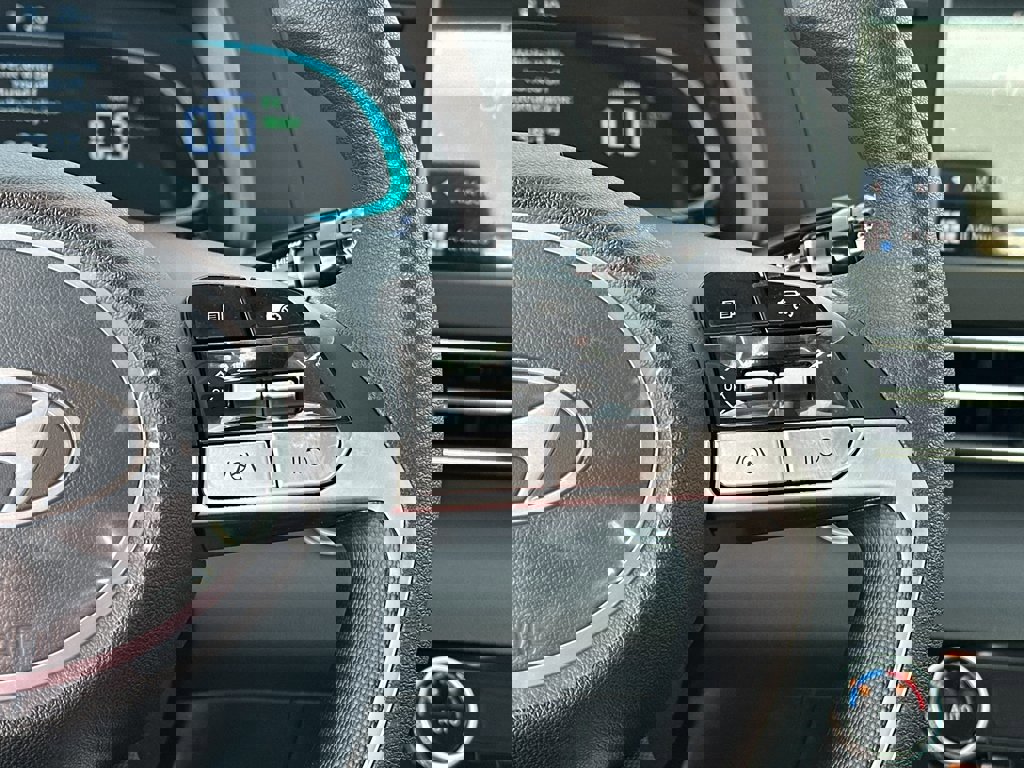 New 2025 Hyundai Elantra Blue image 15