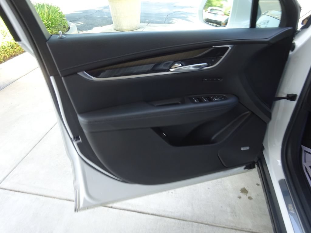 Certified 2020 Cadillac XT6 Premium Luxury AWD/4WD image 26