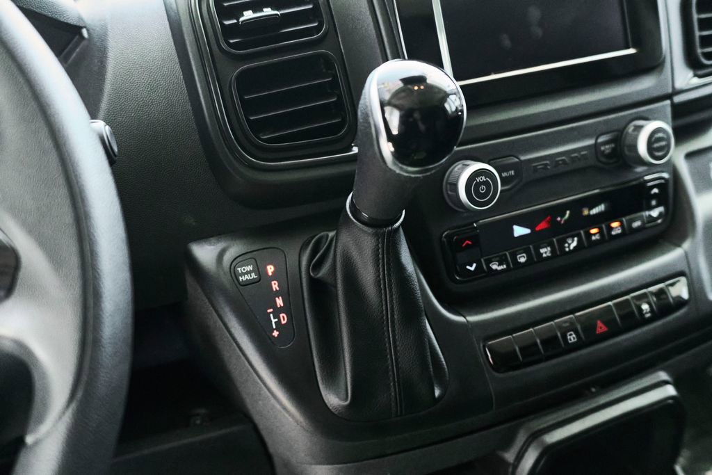 Used 2025 RAM ProMaster 2500 w/ Convenience Group FWD image 26