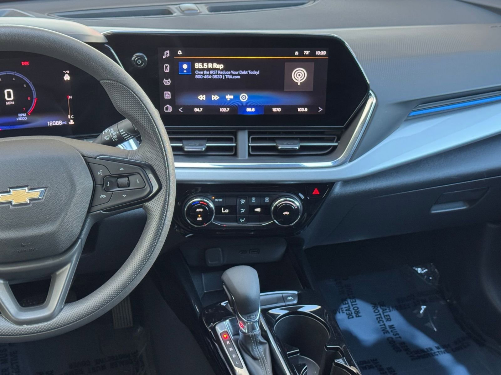 Used 2025 Chevrolet Trax LT image 20