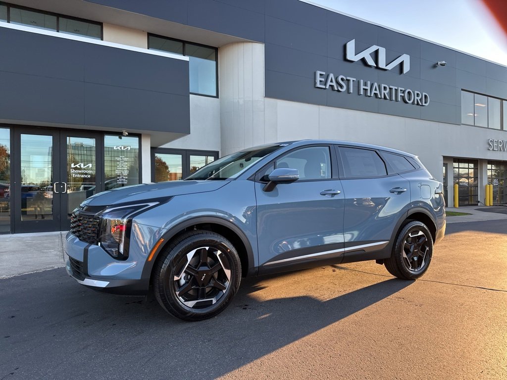 New 2026 Kia Sportage S