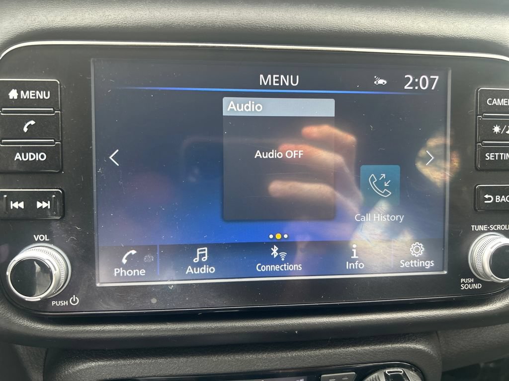 Used 2023 Nissan Kicks SR w/ SR Premium Package FWD image 23