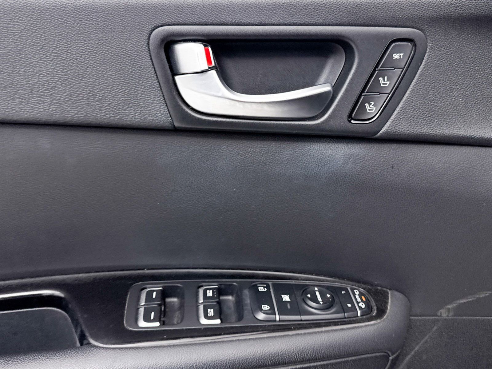 Used 2017 Kia Optima SX image 23